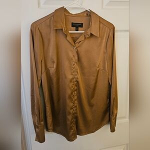 Women's Banana Republic Dress Shirt